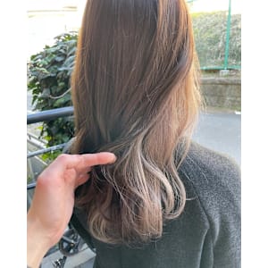 ミルクティーベージュ/ホワイトミルクティー/インナーカラー - ACT仙台 deuxieme【アクトセンダイ ドゥーズィエム】掲載中