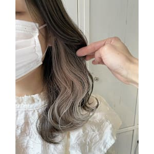 ホワイトベージュ×インナーカラー/グレージュ - ACT仙台 deuxieme【アクトセンダイ ドゥーズィエム】掲載中