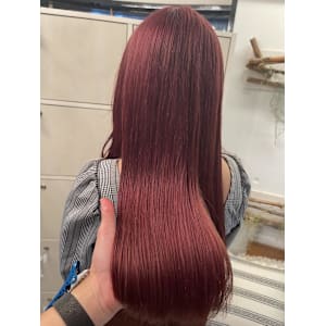 上品ワインレッドカラー