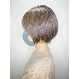 丸み/大人ショートボブ/耳かけ