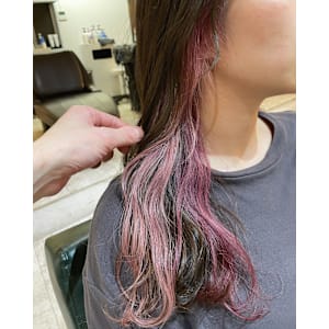 ピンクインナーカラー/イヤリングカラー