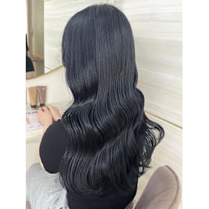 《高橋亜美》ネイビーグレージュ/大宮/韓国