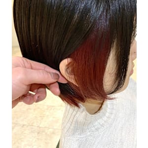 インナーカラー×ボブ　インナーレッド