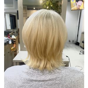 ぬきっぱなしブロンドヘア/メンズウルフヘア/ナチュラルヘア - ACT 仙川店【アクト センガワテン】掲載中