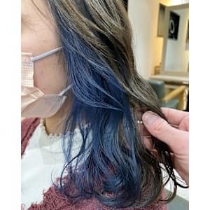 インナーカラー×ブルー　ネイビーブルー イヤリングカラー - ACT 仙川店【アクト センガワテン】掲載中