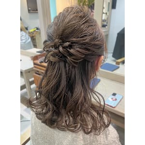 ハーフアップ/結婚式ヘア/イベントヘア/ゆるふわヘア