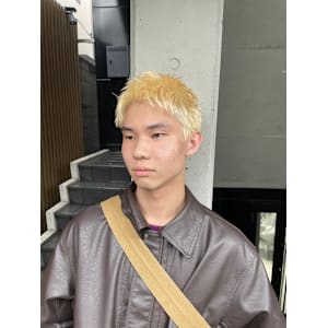 スパイキーショート/ベージュカラー/ホワイトカラー - ACT 三鷹店【アクト ミタカテン】掲載中