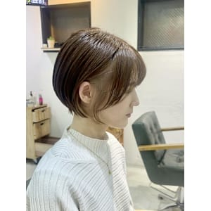 ショートボブ/丸みショート/インナーカラー
