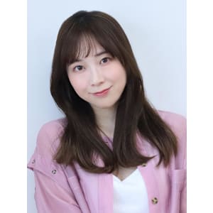 柔らか質感のロングヘア