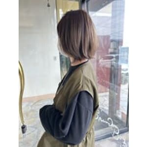 ベージュ/髪質改善トリートメント【シャンプーボーイ宮崎】