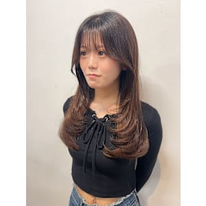 ザクザクレイヤー/ロングレイヤー/ハッシュカット - quii【クイ】掲載中