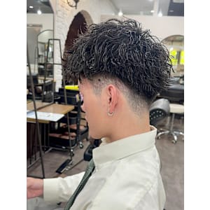 【町田/Luxo by Afinar】ソフトツイストパーマ