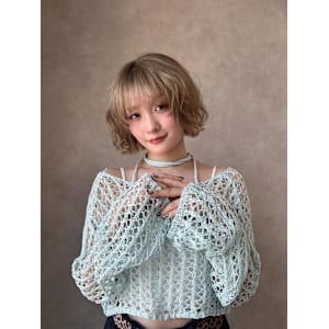 miu&縄田実乃里　ミルクティー×ミニボブ