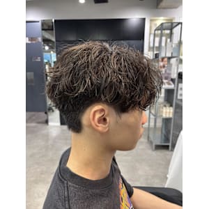 miu&宇都宮良太　メンズツイストスパイラル - miu by KENJE【ミューバイケンジ】掲載中