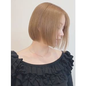 透明感x髪質改善カラーショートボブ