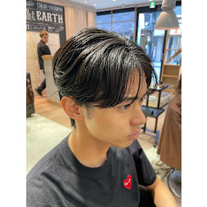 曲がる縮毛矯正で毛流れを作り込む◎【三軒茶屋】