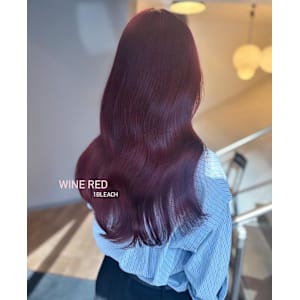 ワインレッド/艶髪/髪質改善