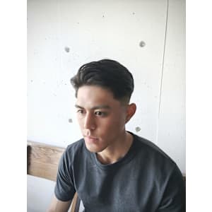 ナチュラル73フェード - メンズサロン West Side Cut Club　 メンズカット/メンズパーマ/眉毛【ウエストサイドカットクラブ　メンズカット　メンズパーマ　マユゲ】掲載中