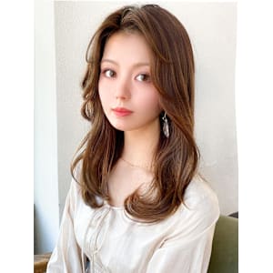 大人かわいいくびれヘアセミロング × ミルクティーベージュ - AFLOAT/L 錦糸町【アフロートエル】【アフロートエル キンシチョウ】掲載中