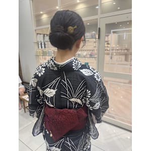 大人シニヨン - LUCK 辻堂【ラックツジドウ】掲載中