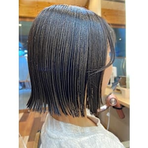 切りっぱなしボブ