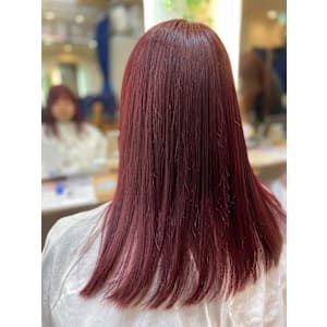 チェリーレッド