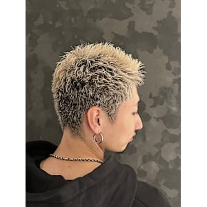 スパイキーショート - ヒロ銀座バーバーショップ難波店【ヒロギンザバーバーショップナンバテン】掲載中