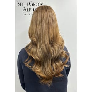 カラー＋エクステ - BELLE GROW ALPHA HAIR&NAIL【ベルグローアルファヘアアンドネイル】掲載中
