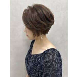 30代毛流れナチュラルショートカット/札幌大通駅個室美容室