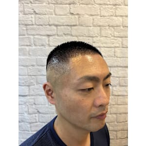 さっぱりボウズスキンフェード！！【新宿/理容室/バーバー】 - 銀座マツナガ 新宿パークタワー店【ギンザマツナガ】掲載中