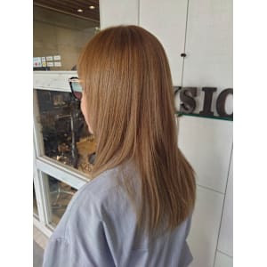 シャギー多めのレイヤーカット - PHYSICS【フィジックス】掲載中