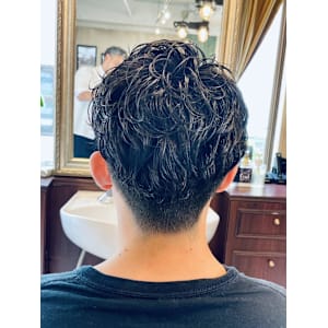 【30代 男性】ロンドンツーブロパーマ（大宮/バーバー）
