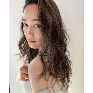 ニュアンス×ベージュ系カラー - Alo's【アロ】掲載中