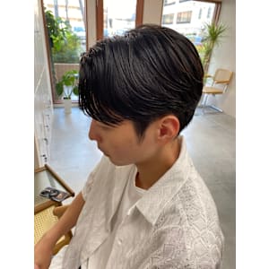 ニュアンスパーマナチュラルセンターパート毛流れセンターパート