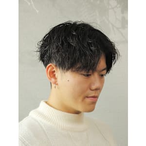 縦落ちツイスパ［ソフトツイスパ/メンズパーマ/眉カット］