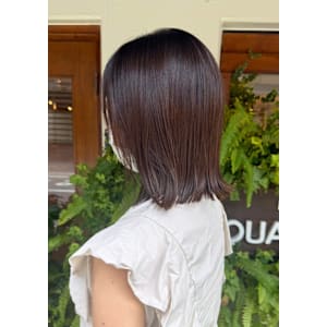 ボリューム悩みも解決！髪質改善でまとまる夏ヘア