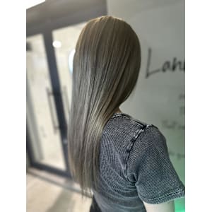 最高の夏に！激かわハイトーン！ - Lanisis Hair【ラニシス ヘアー】掲載中