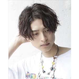 前下がりセンターパート