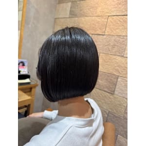 ミニボブ - 半個室型美容室 Sourire 姪浜店【ハンコシツガタビヨウシツスーリールメイノハマテン】掲載中