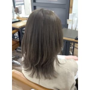 ミディアムレイヤー｜くすみベージュ【盛岡/本宮】