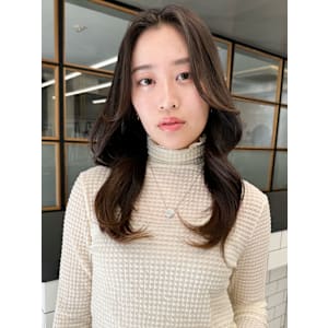 小顔カットヨシンモリ透明感ミルクティーベージュ◎2wayバン - 韓国ヘア STAR TOKYO 渋谷【レイヤーカット/髪質改善/メンズ】【カンコクヘアスタートウキョウシブヤレイヤーカットカミシツカイゼンメンズ】掲載中