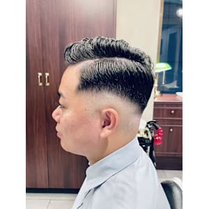 【40代 男性】ロンドン七三スキンフェード（大宮/バーバー）