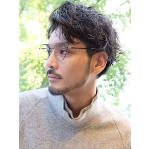 大人男性◎ツーブロックセンターパートスタイル