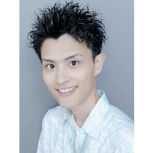 ピンパーマで作るスパイキーショート