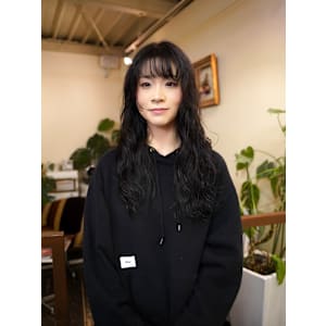 ロングレイヤー/ロングパーマ/黒髪ロング