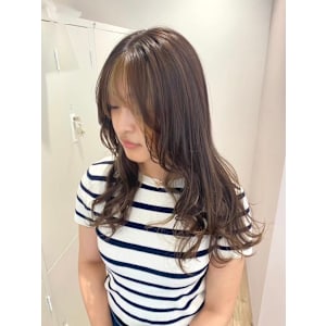 Rosier Bleu ミルボンAujua認定サロン