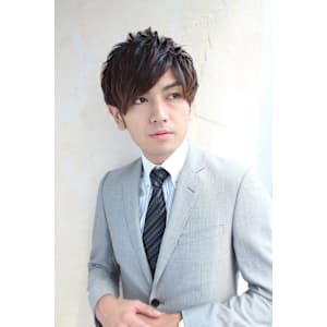 黒髪ビジネスヘア/メンズ