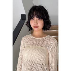 ミニボブ切りっぱなしボブニュアンスパーマ顔周りレイヤー