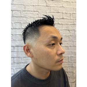 スキンフェード【新宿/スキンフェード/理容室】 - 銀座マツナガ 新宿パークタワー店【ギンザマツナガ】掲載中