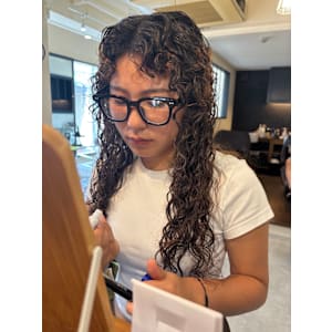 ロングスパイラル - RoLLy hair design hiroshima【ローリーヘアデザインヒロシマ】掲載中